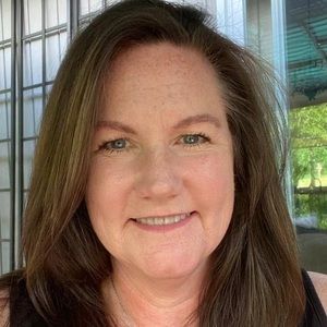 Meet your Posher, Carrie